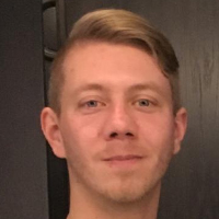 Siemenyksik&ouml;n erityisasiantuntija Toni Valo.